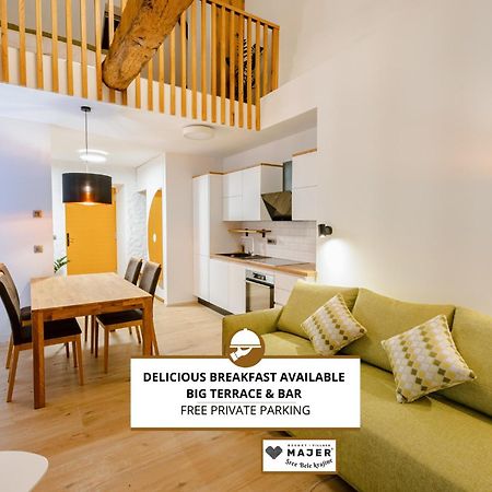 Resort Village Majer Gradac Kültér fotó